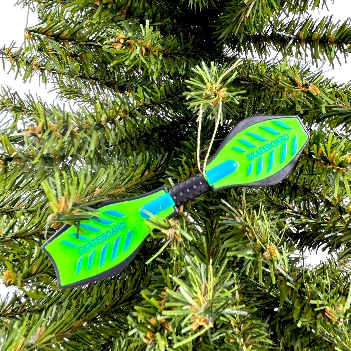 Mini Skateboard Ornament (3 colors)