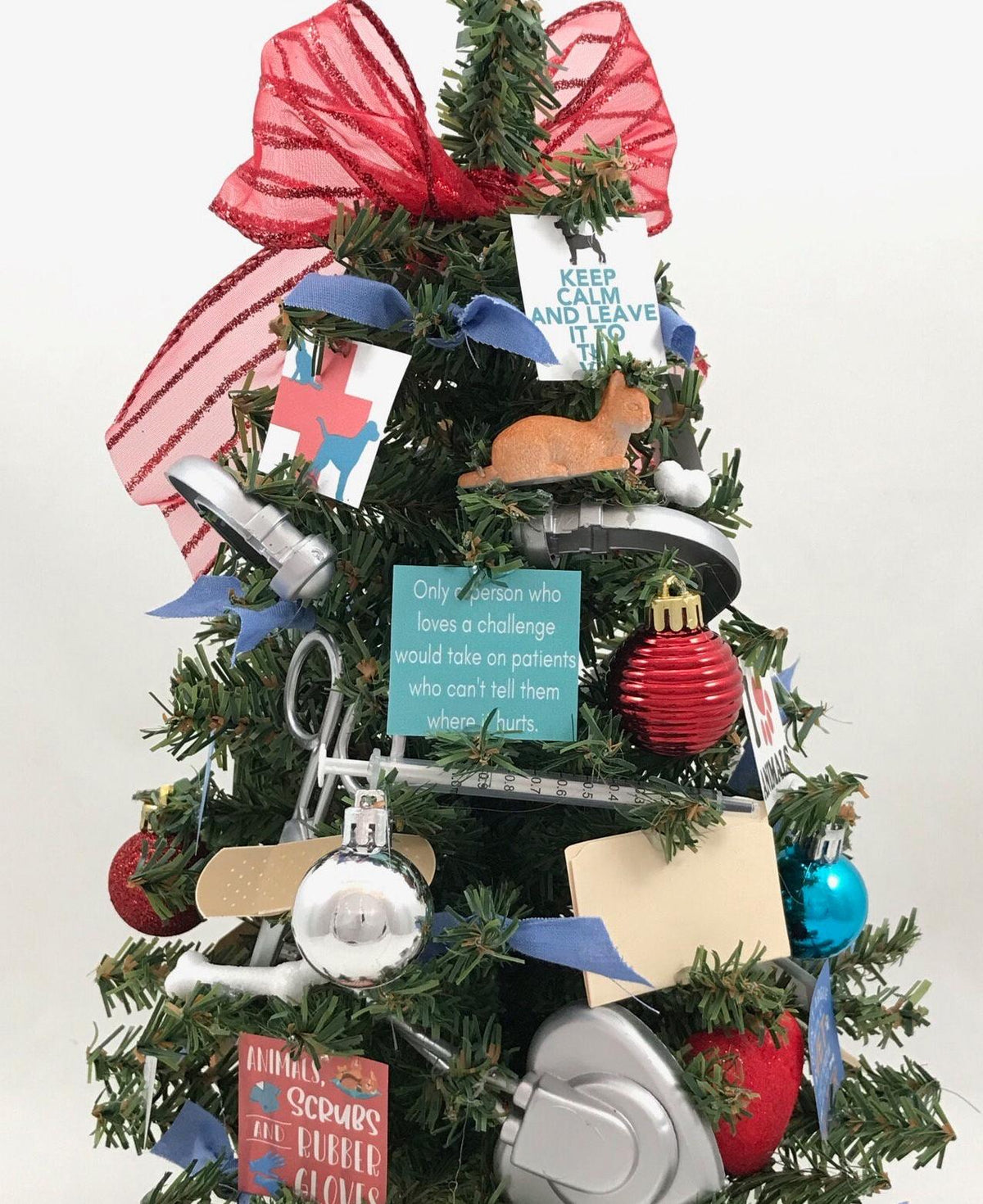 Veterinarian Themed 18" Christmas Tree