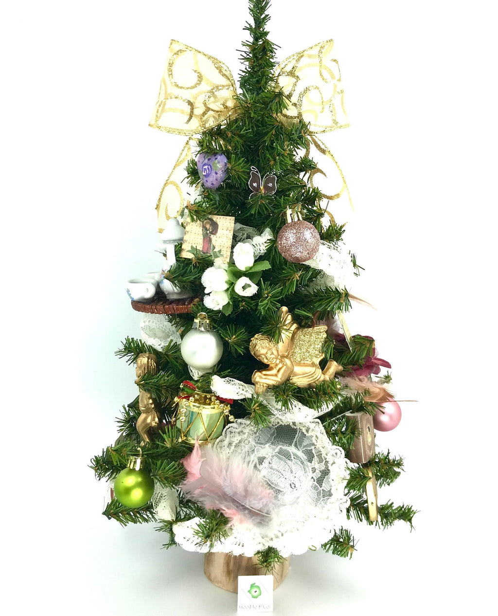 Victorian Themed 18" Christmas Tree