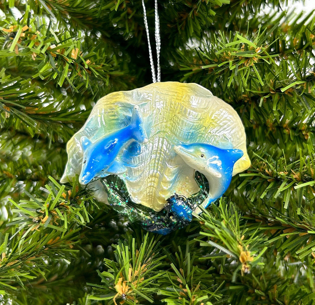 Shell with Dolphins Ornaments (4 Styles)