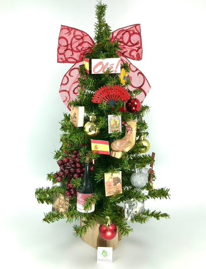 Spain / Spanish Themed 18" Christmas Tree