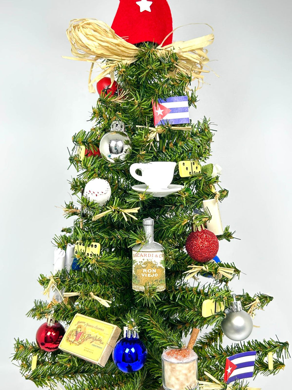 Cafecito & Dominoes Themed 18" Christmas Tree