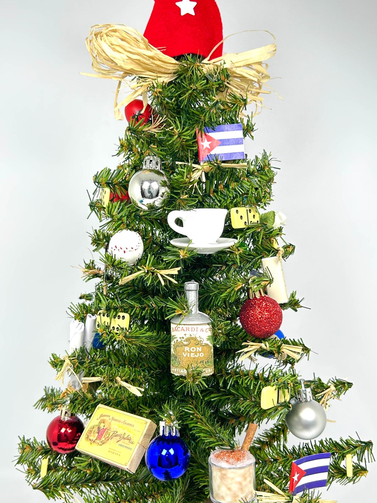 Cafecito & Dominoes Themed 18" Christmas Tree