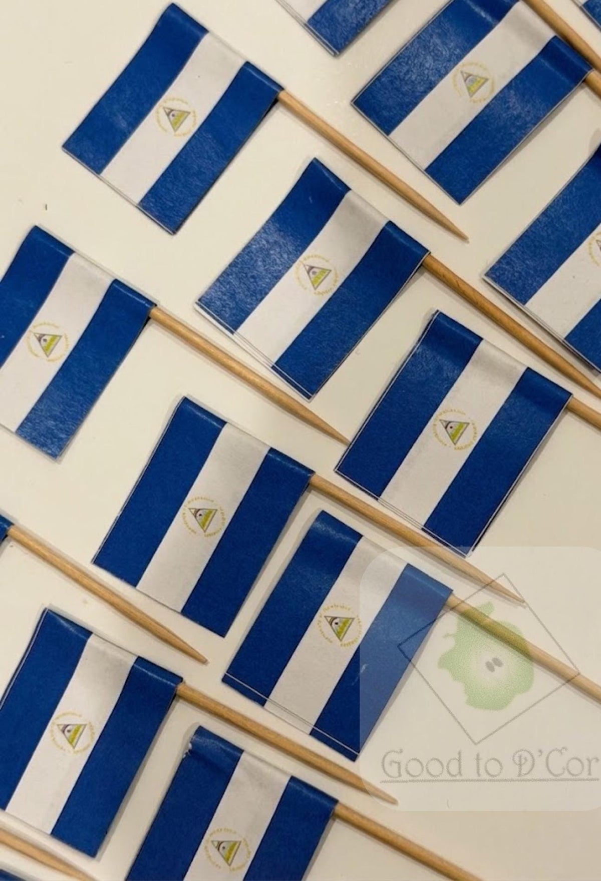 Nicaragua Flag Toothpick