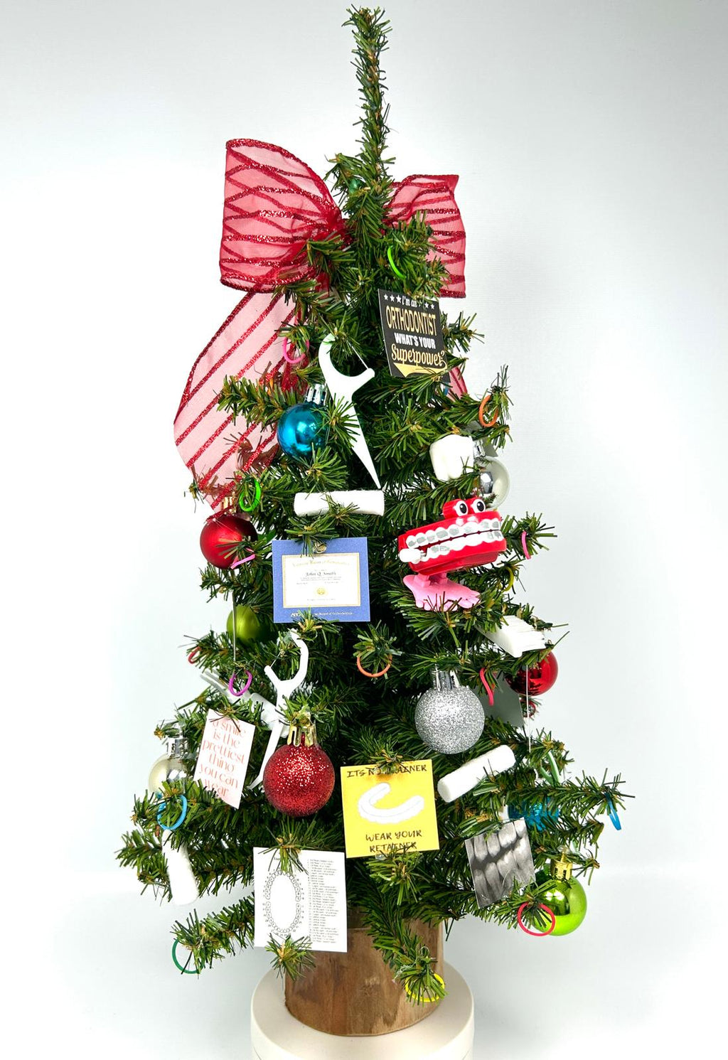 Orthodontist / Orthodontics Themed 18" Christmas Tree