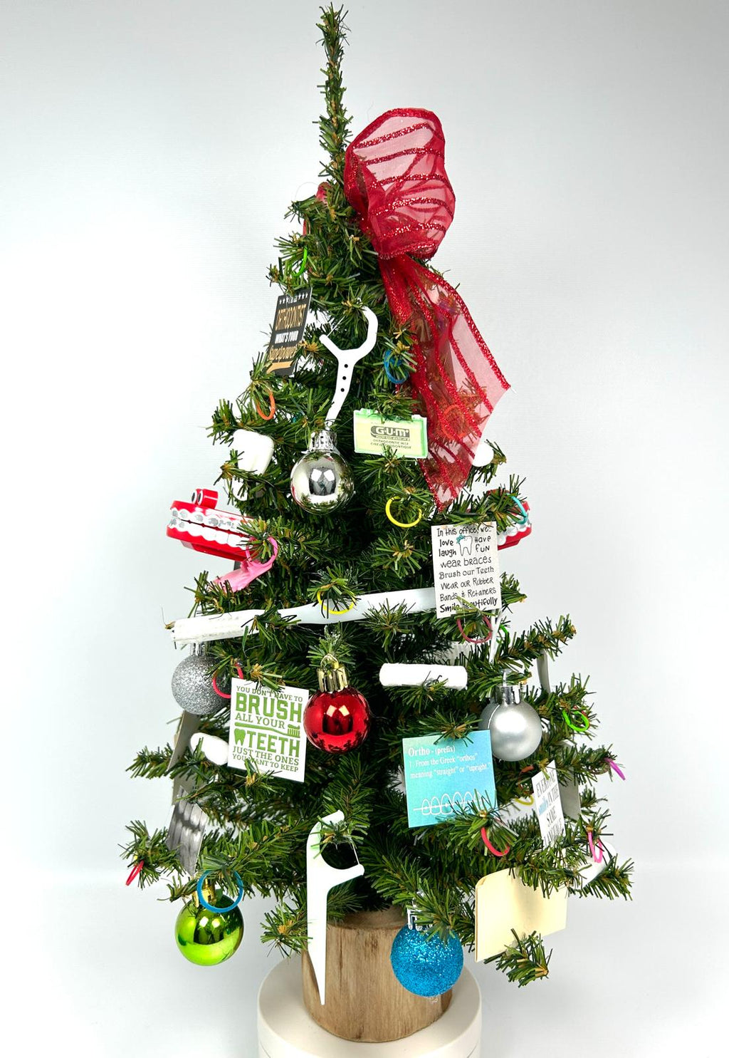 Orthodontist / Orthodontics Themed 18" Christmas Tree