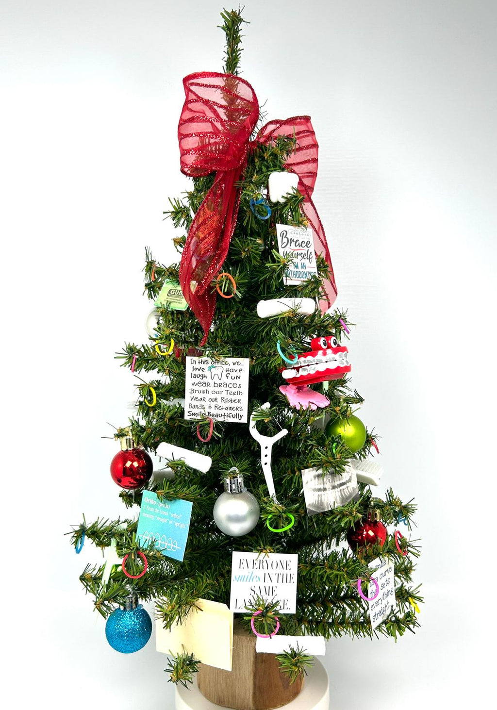 Orthodontist / Orthodontics Themed 18" Christmas Tree